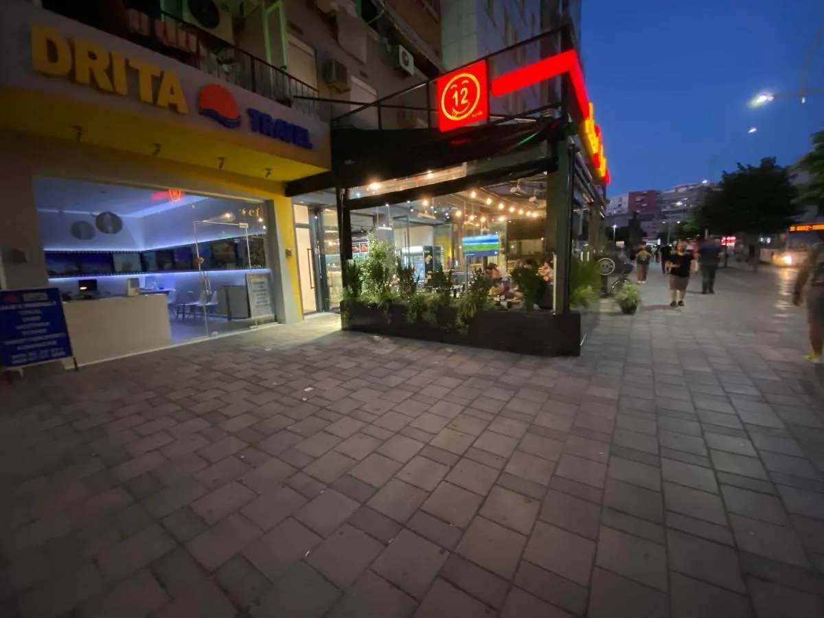 Hotel Nobel Center 티라나